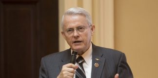 “Who is our friend, Syria . . . or al Qaeda?”, Retired Virginia state senator Richard Black asks/ By Basma Qaddour