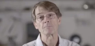 Former Pfizer Exec Believes Leaky Vaccine Was Intentional: Dr. Michael Yeadon