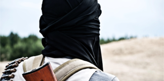 The Role of Snipers in the Arab Spring and Maidan Protests/ By William Van Wagenen